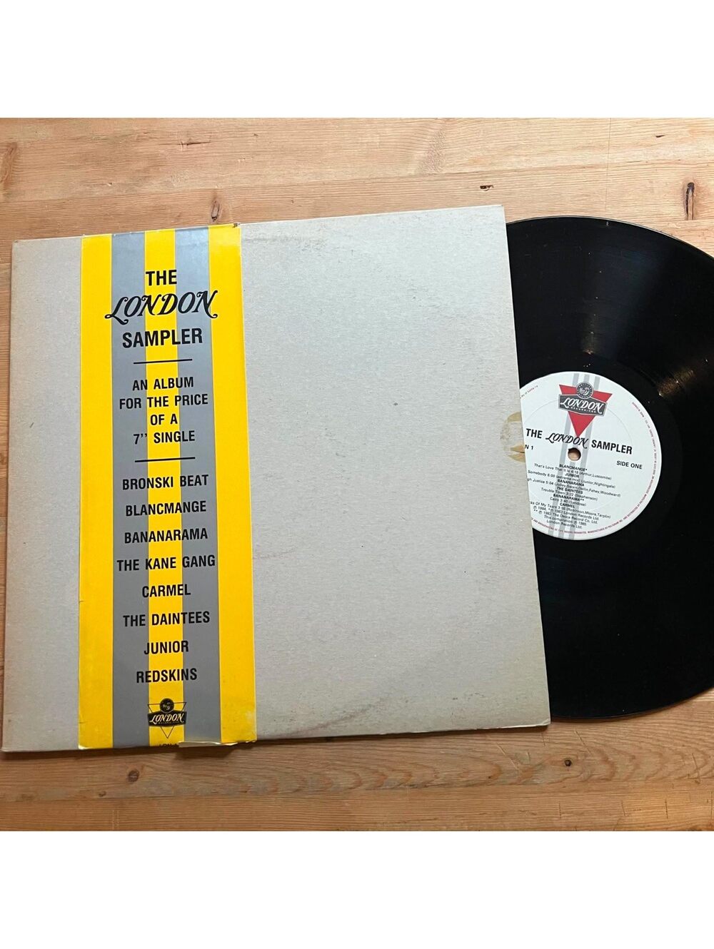 Various - The London Sampler 33rpm VG+ VR23